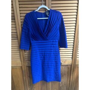 Adrianna Papell Blue Tiered Ribbed Sheath Dress V-Neck Elbow Sleeve Size 10
